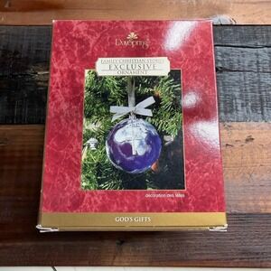 HALLMARK DaySpring Family Christian Stores Exclusive Ornament Glass Globe Cross